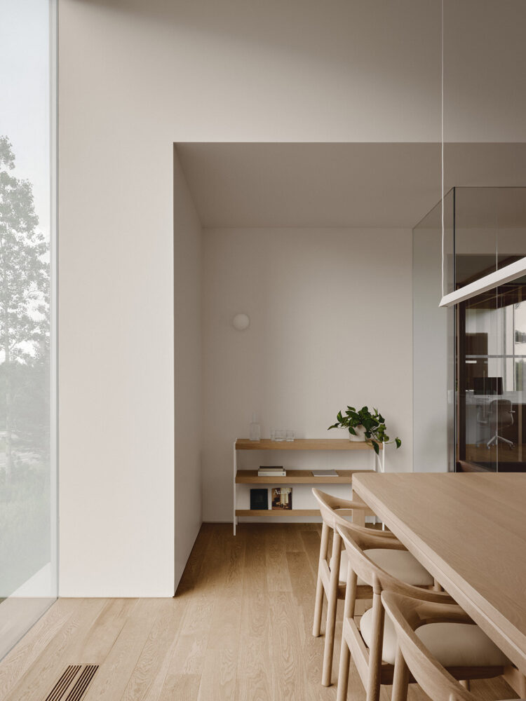 image © Alex Lesage