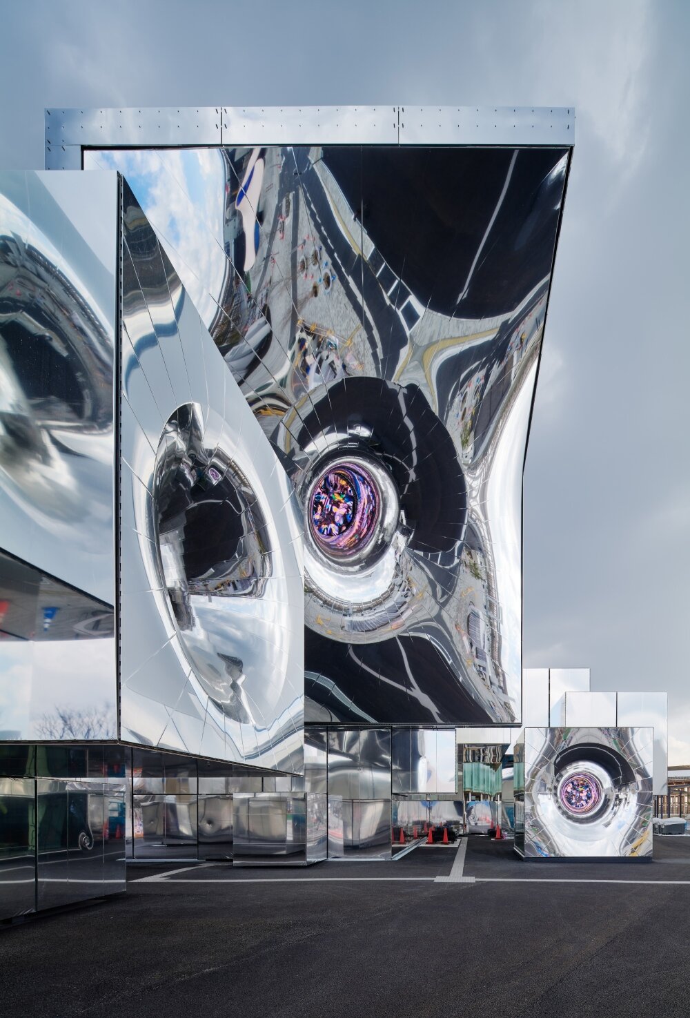 NOIZ’s reflective, voxel-based pavilion blurs physical and digital at expo 2025 osaka