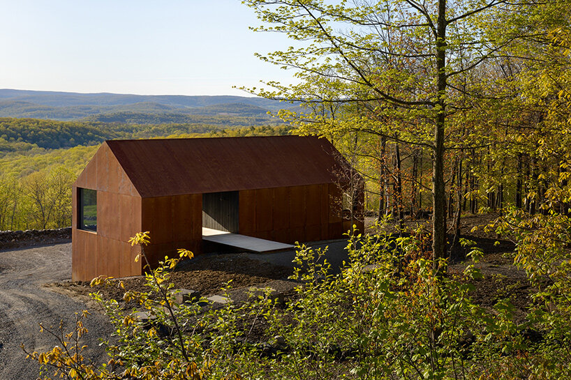 worrell yeung ridge barn
