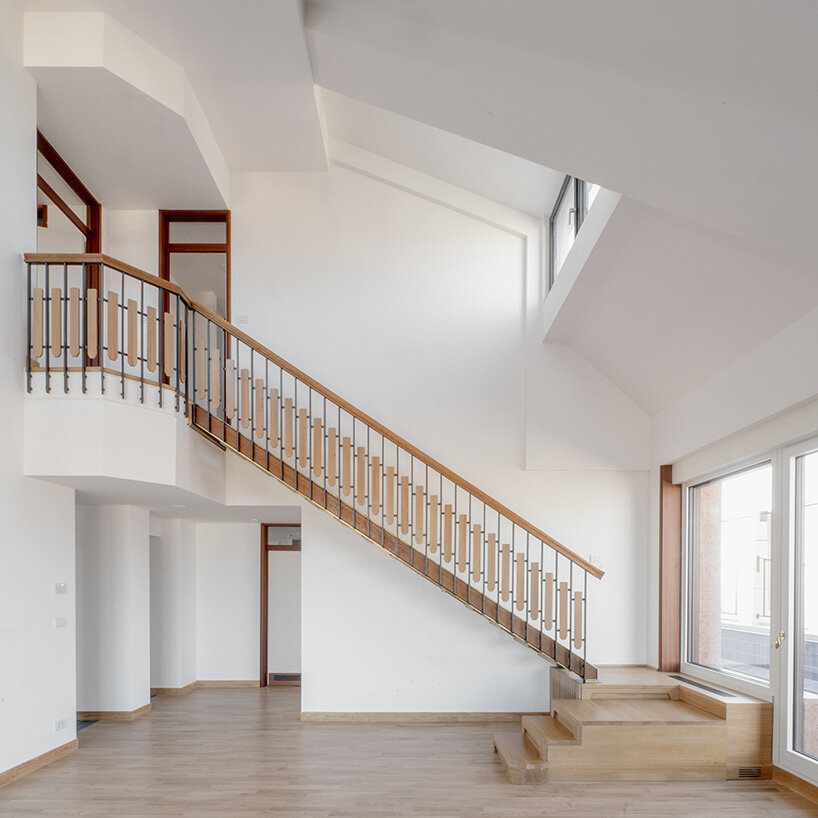 echoing the material intelligence of BBPR’s original scheme