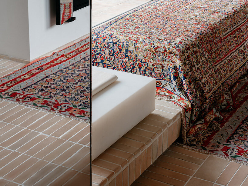 a spatial experience that reflects the philosophy of Lemaire