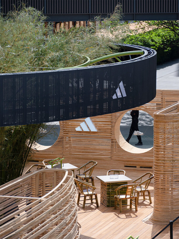 fans, misting systems, and dry ice simulate a perceptible level-5 breeze within the pavilion