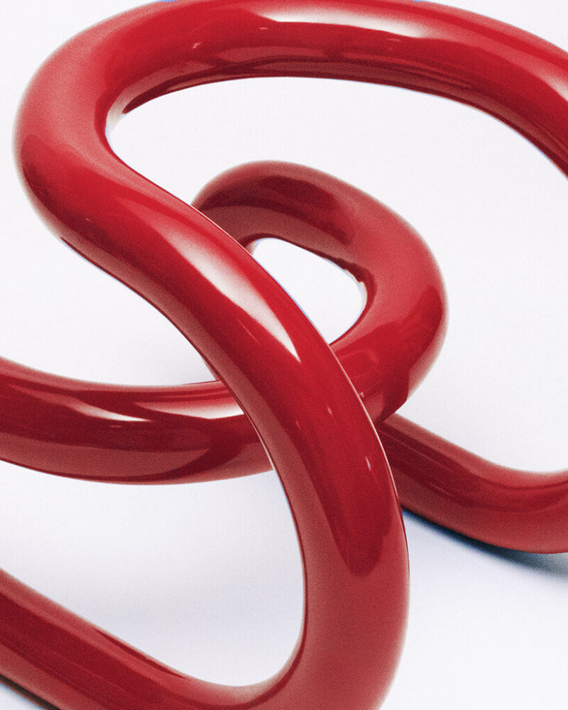 Loopy Chair comes in 6 different colors