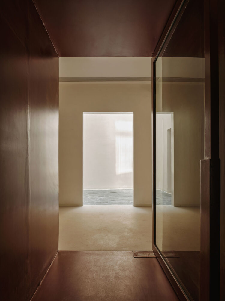 progressive relationship from darkness to brightness