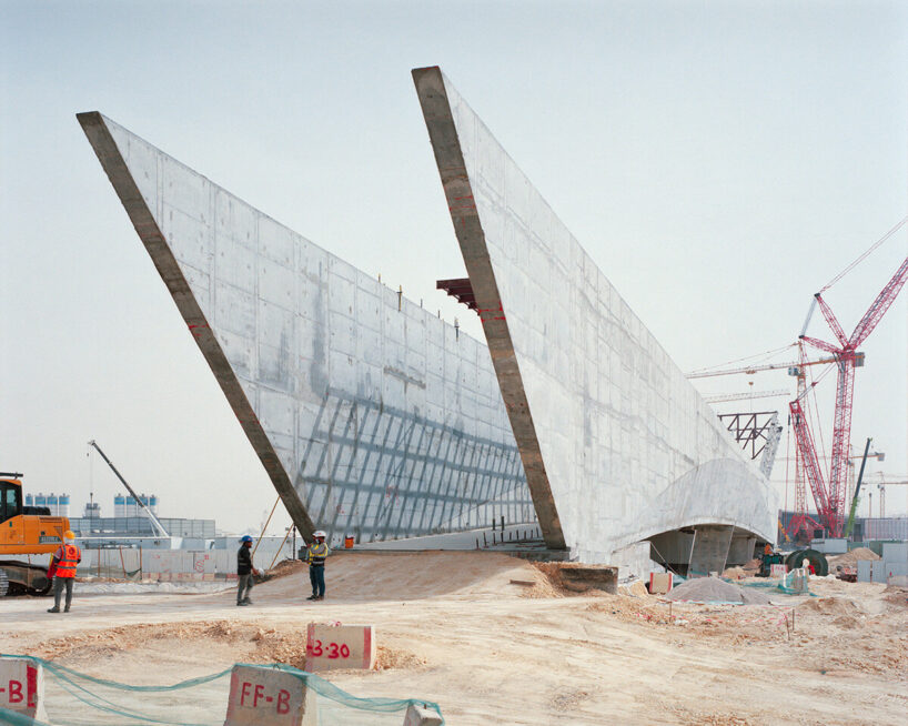 image © Gregori Civera