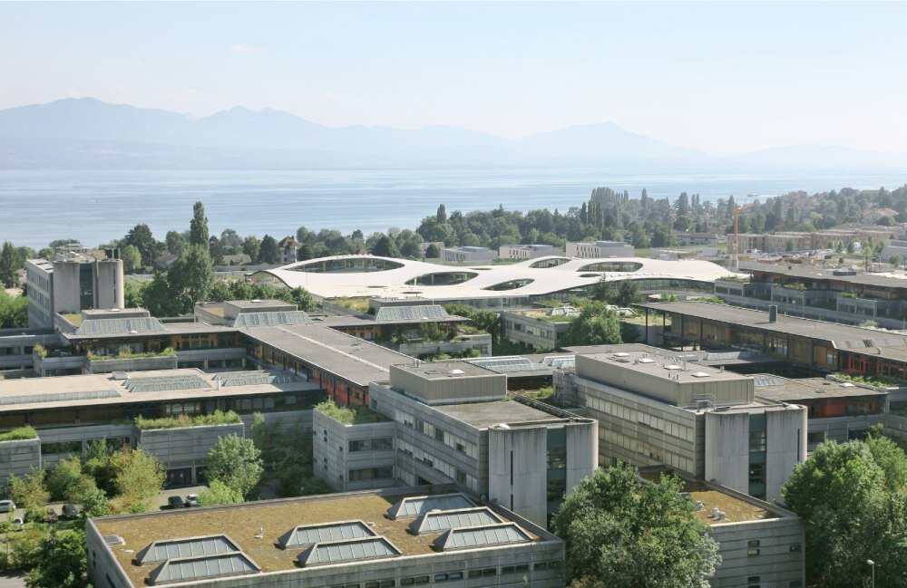 watch: SANAA accepts RIBA royal gold medal for architecture