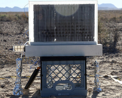MIT engineers develop a ‘window’ that converts dry desert air into safe drinking water