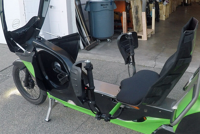 detailed view of the ride