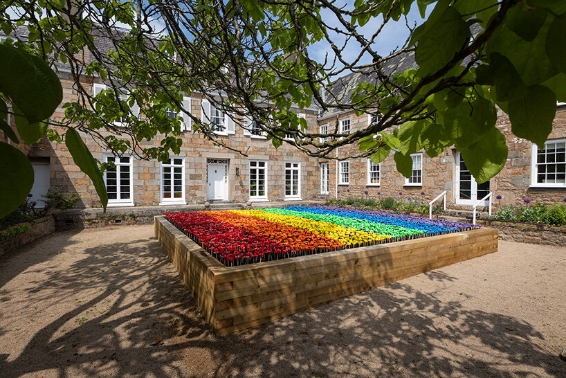 Durrell and Semple invite individuals to literally take a piece of conservation home