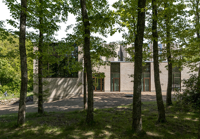 the project rethinks this site for worship