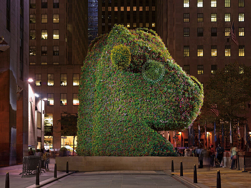 Jeff Koons, Split-Rocker (2000) installed at Rockefeller Center, NYC, 2014, © Jeff Koons, photo by Tom Powel