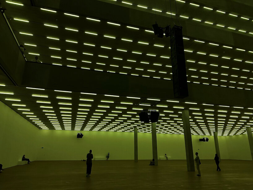 the feeling inside resembles being submerged in a sonic ocean | image © designboom