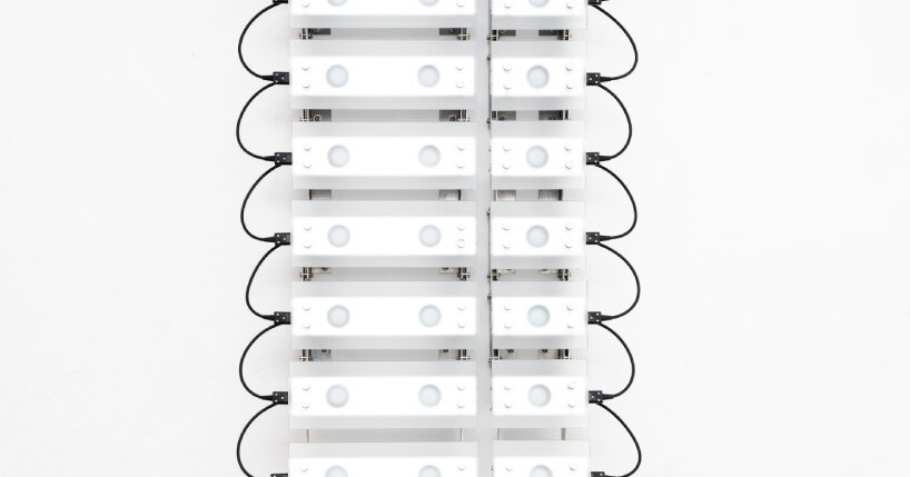 blind lucid umbrella installation