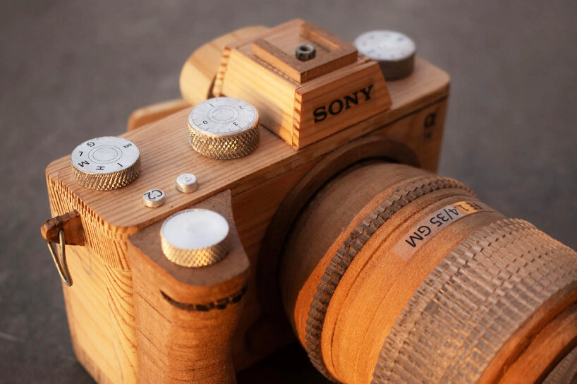 sony alpha 7R camera