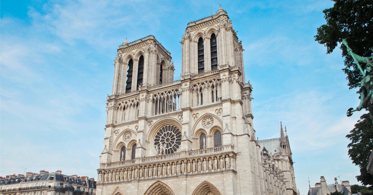 notre-dame to have AI-powered digital twin, courtesy of microsoft