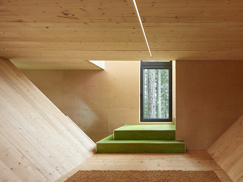 pops of green reflect the verdant setting