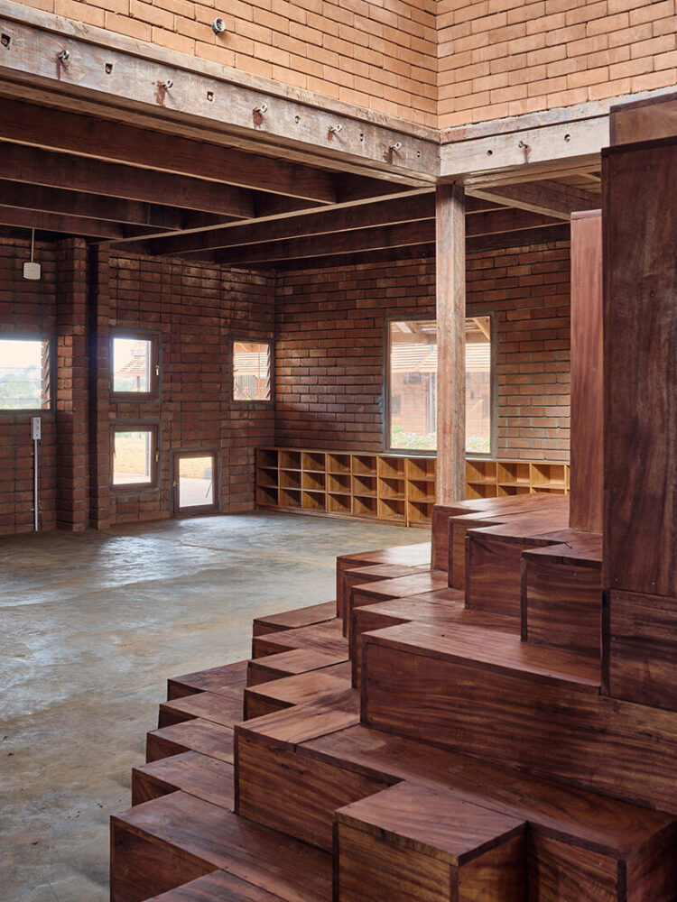 teachers were invited to use the building as part of their teaching