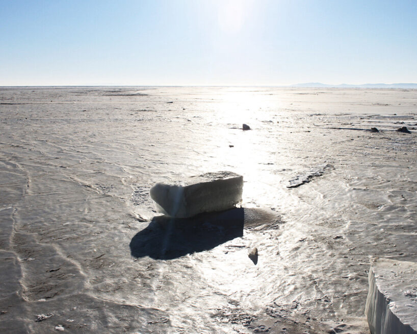 Jin-Da Lin + Cheng-Che Yu + MOUNT NO, Shifted ice, Keshiketeng Banner, Dalai Nur, 2014, site-specific artwork, courtesy of the artist