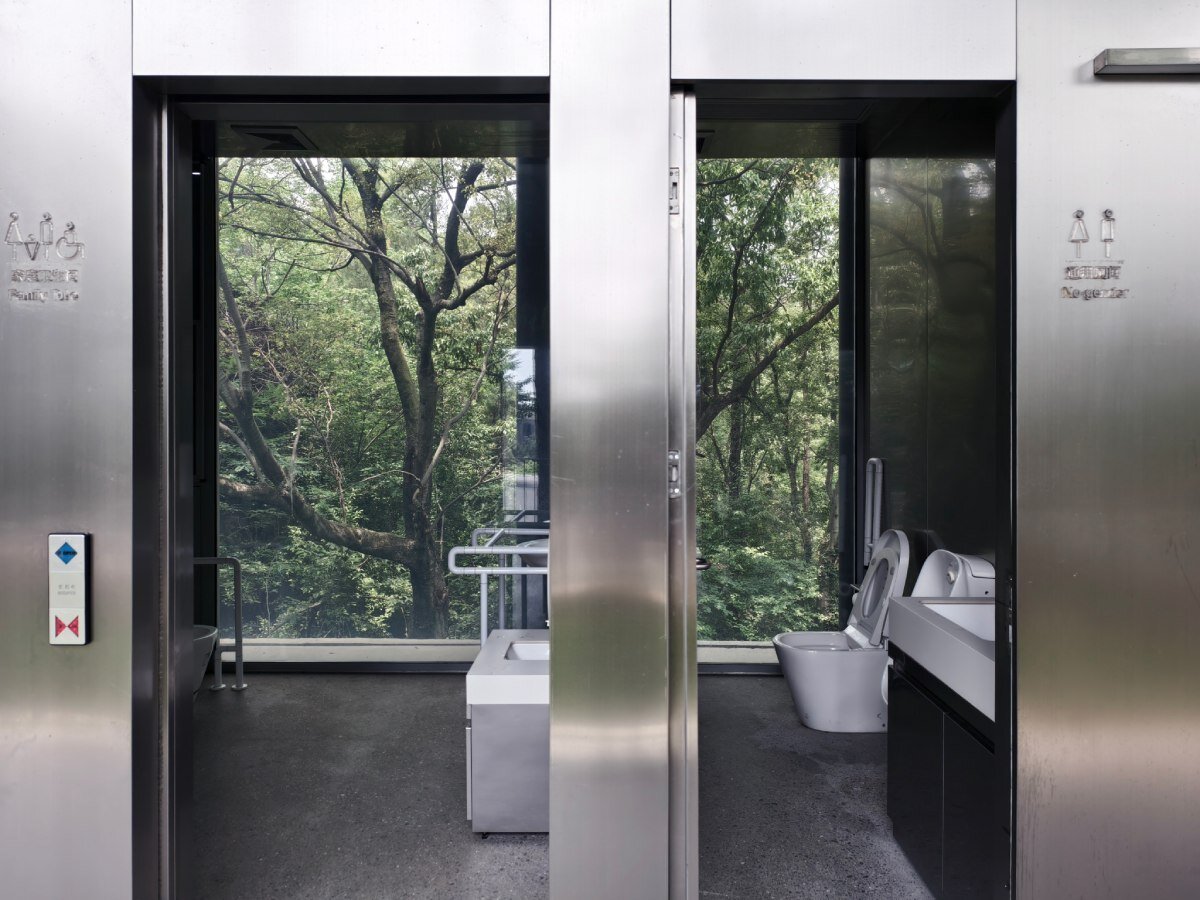 WUWU atelier's restrooms perch like concrete clouds and cavernous crevices in china forest