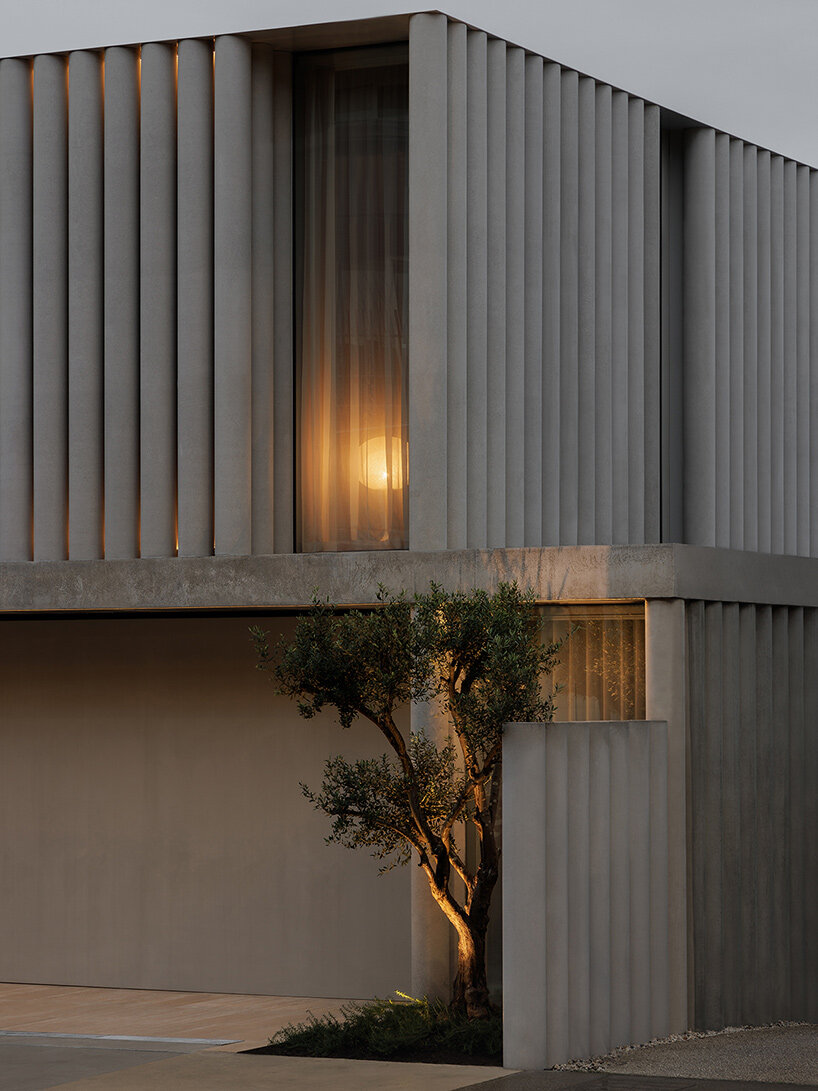 FGR Architects Concrete Curtain