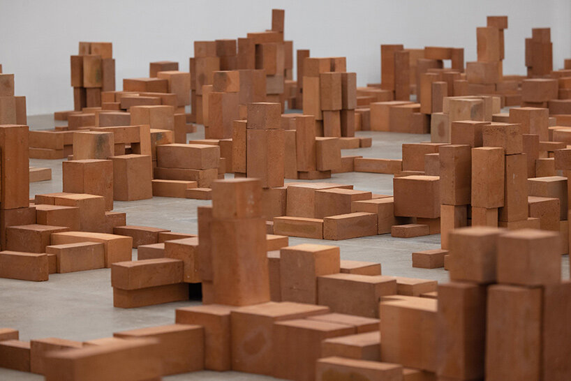antony gormley body buildings