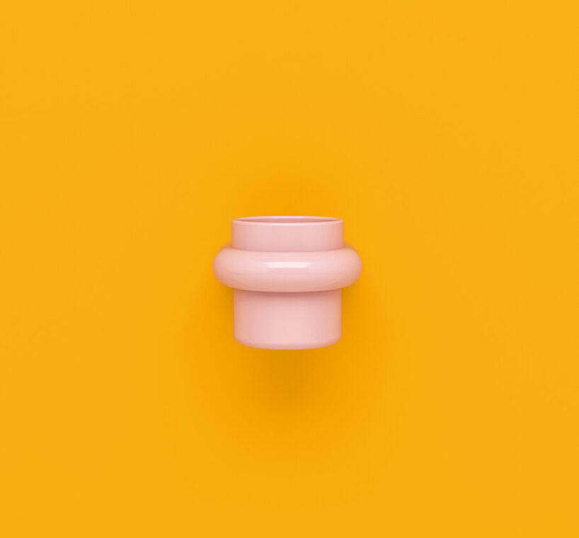 tumbler with holder | Barbie™ x HEWI