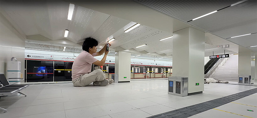 the designer relied on both his woodworking skills and 3D printed parts