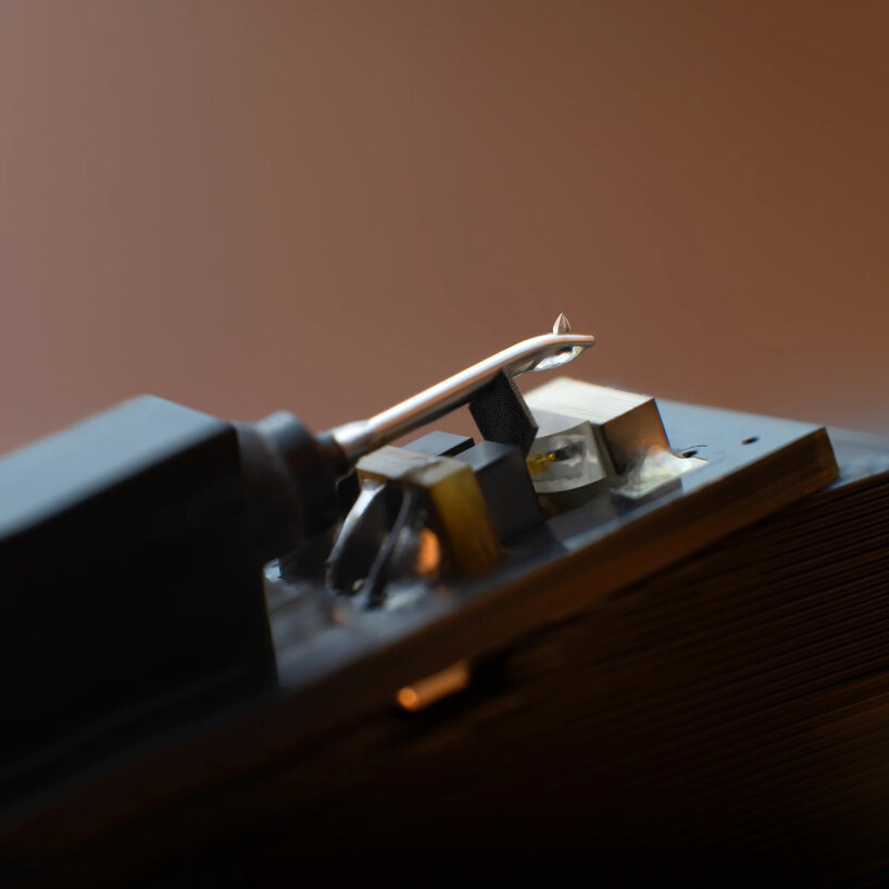 the direct drive motor uses 24 neodymium N52 magnets in the rotor assembly