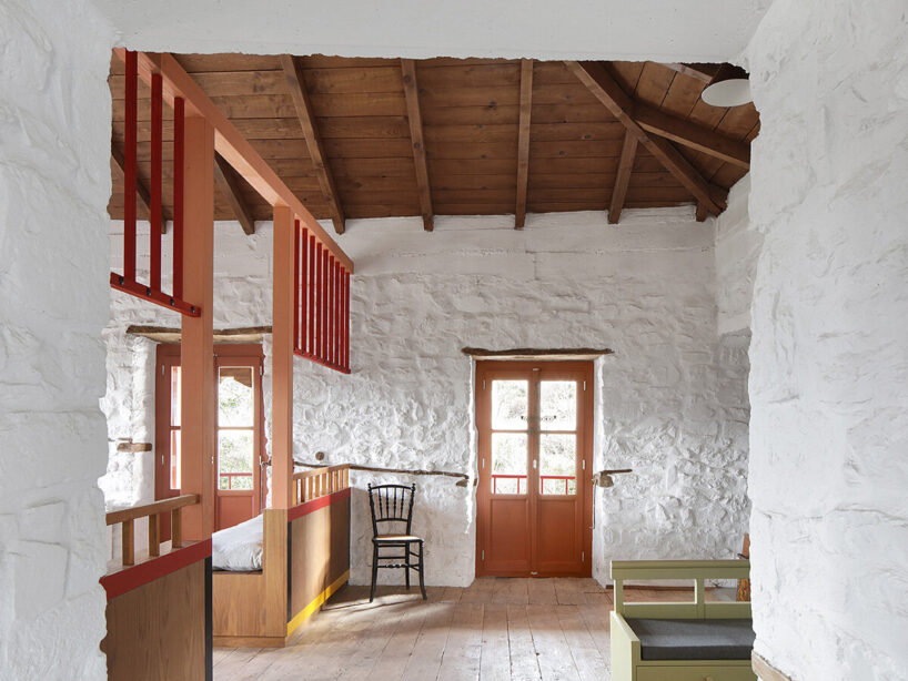 image © Filip Dujardin