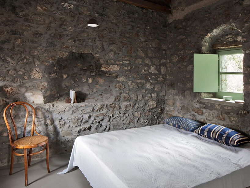 image © Filip Dujardin