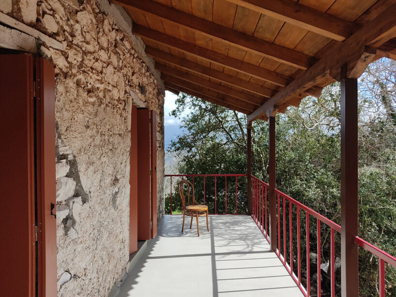 image © Filip Dujardin