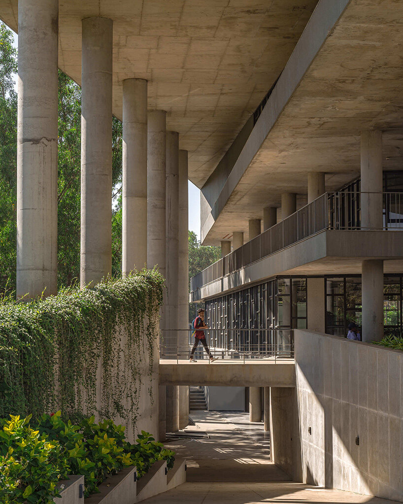 SMVIT Library Cadence Architects
