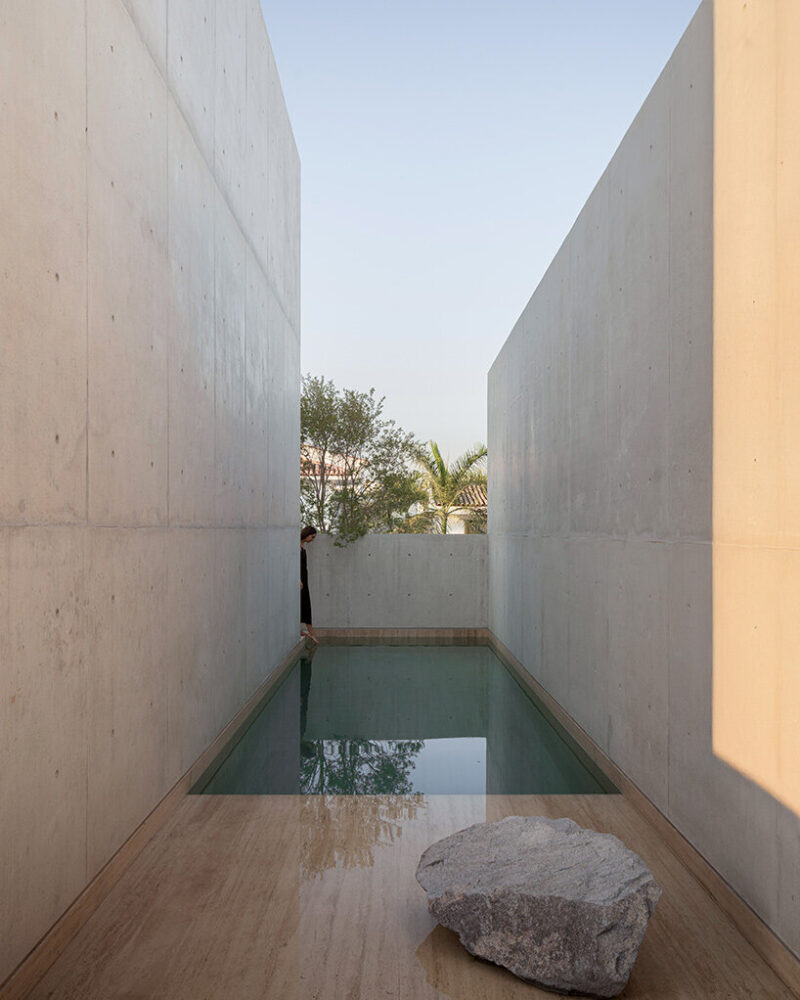 image © César Belio