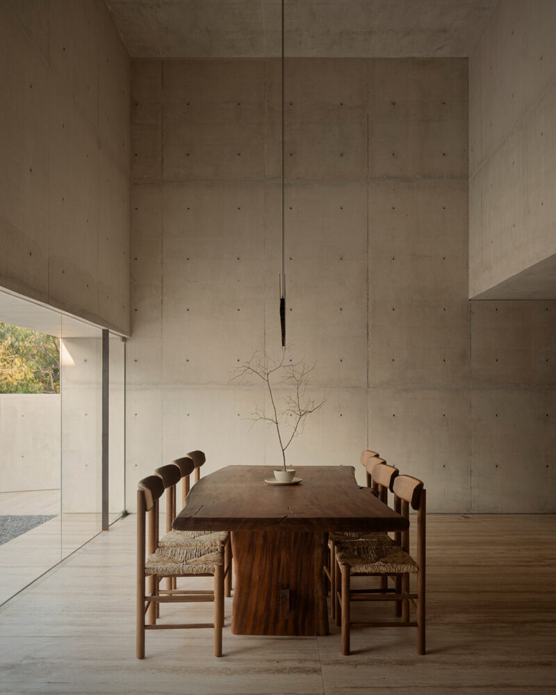 image © César Belio