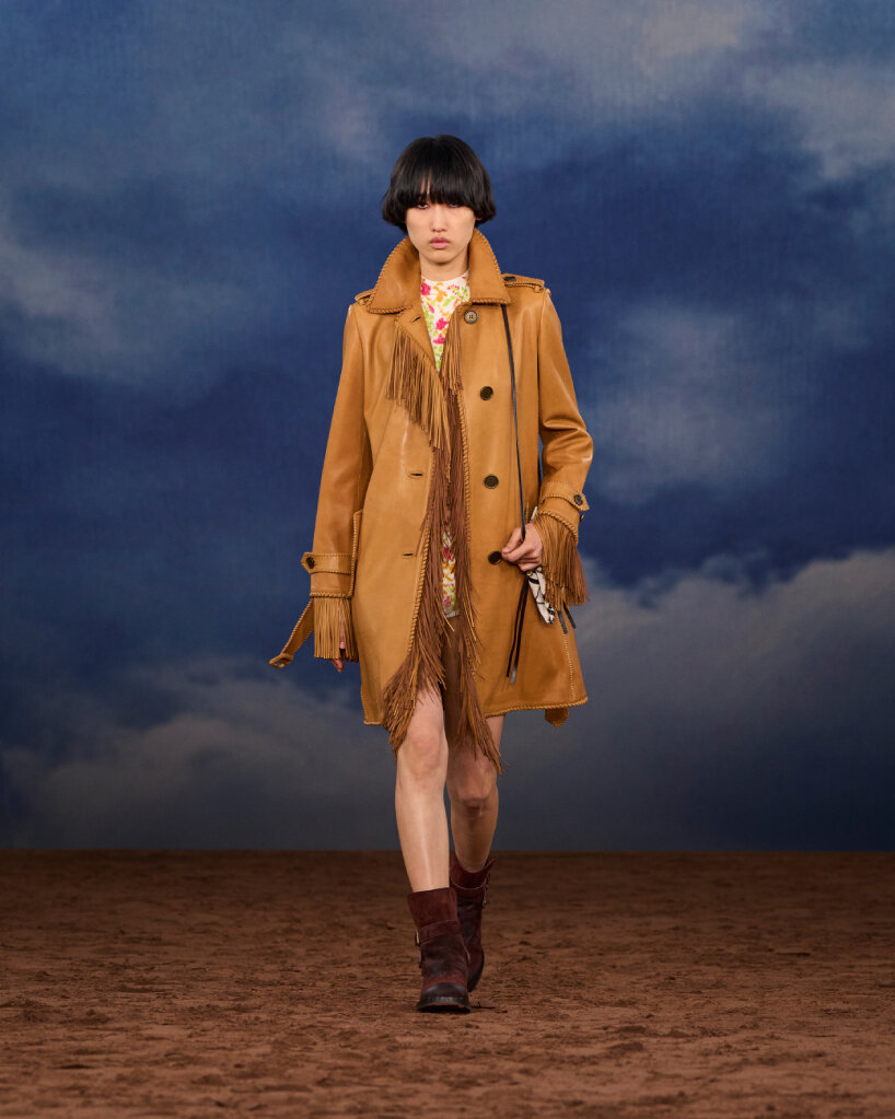 the floor resembles compacted soil