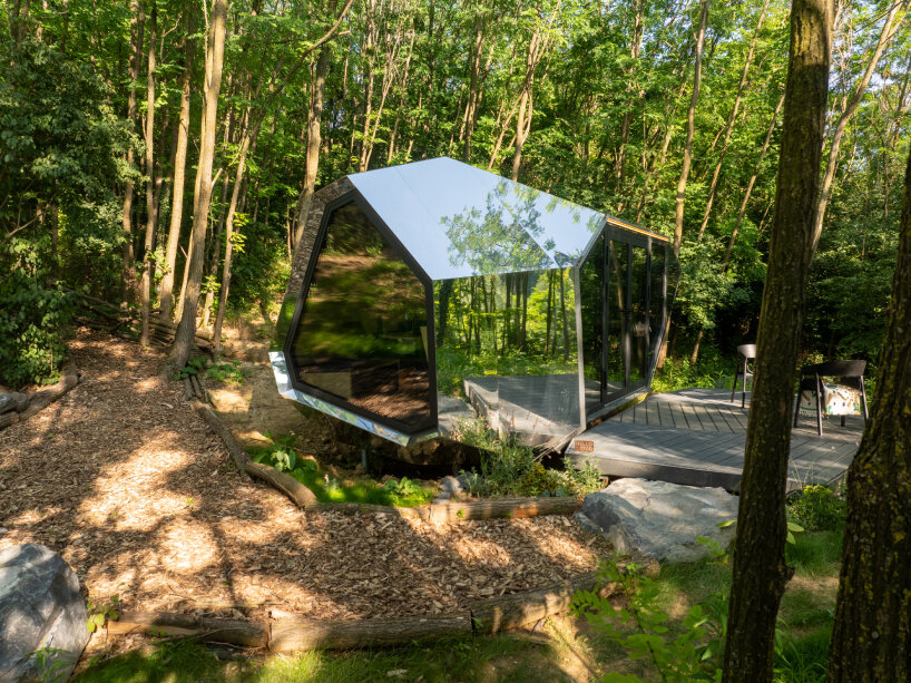 PEBL grand wooden cabin