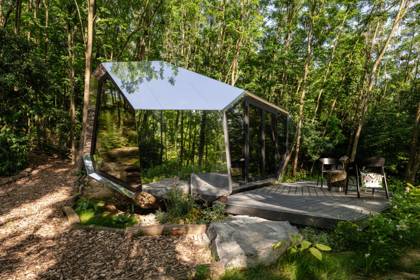 PEBL grand wooden cabin