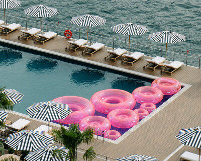 sabine marcelis collaborates with the lake como EDITION for playful jelly floats installation