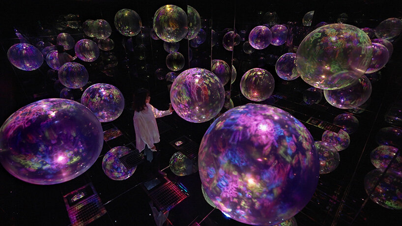 teamLab, Floating Cosmic Spheres