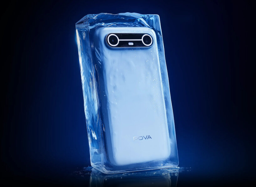 the back part of the gadget is made of fiberglass, so it can stay cool even when the phone gets hot
