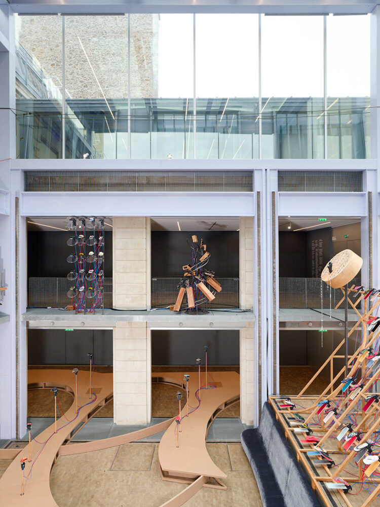 the title Sole Crushing plays on the English expression ‘soul-crushing’