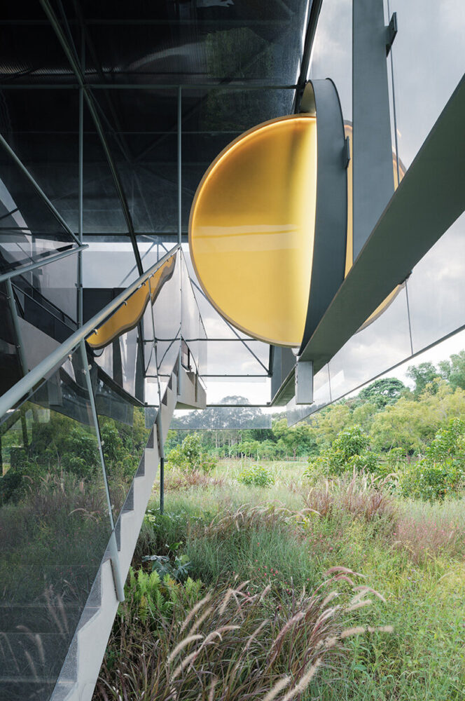 steel columns conceal mechanical systems