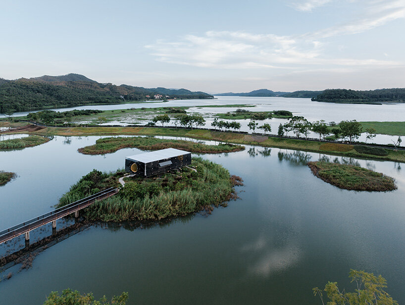 its lightweight pin-jointed frame is made from agricultural construction materials