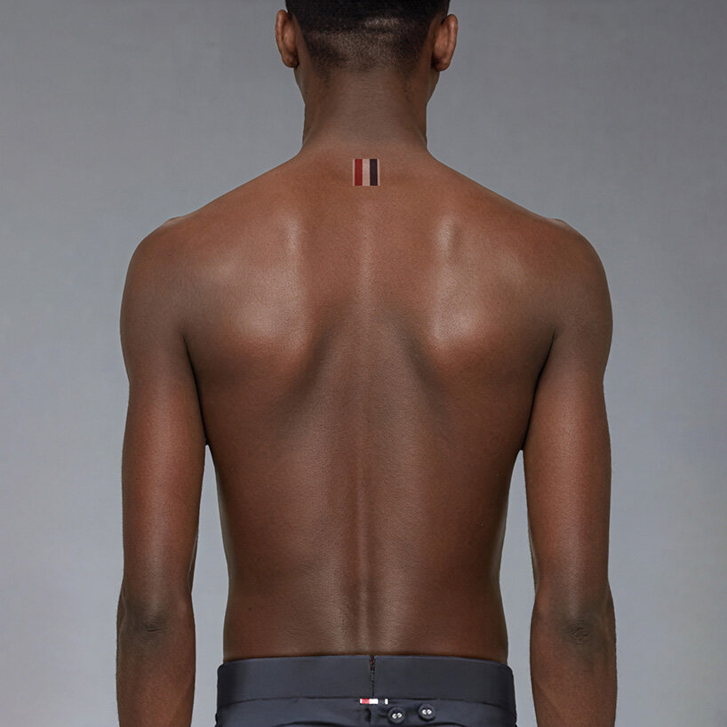 El producto de la subasta se donará al CFDA en nombre del artista | ©2025 Tom Brown