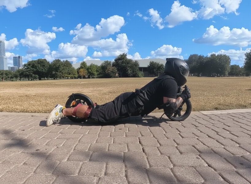 wearable electric motorcycle suit