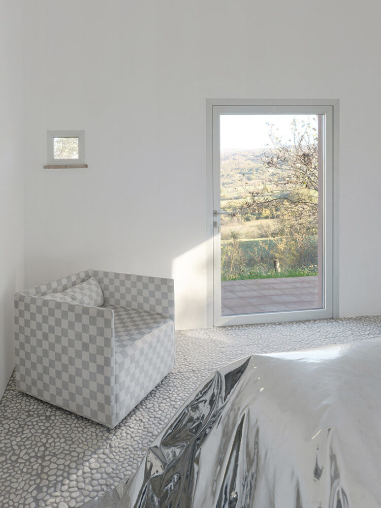 image by Jenia Filatova