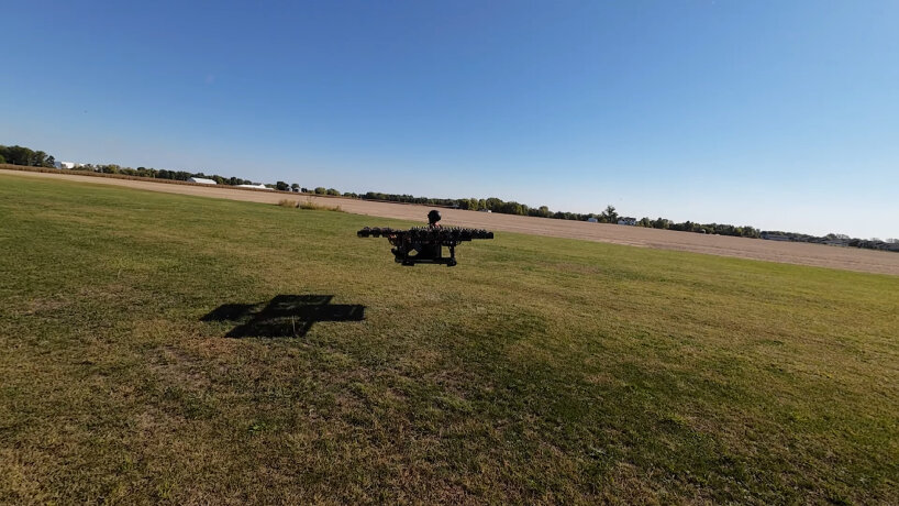 electric solo jetbike LEO