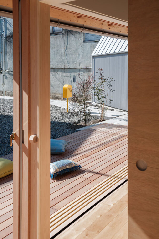 the expansive doors blur the line between the inside living area and the outdoor spaces