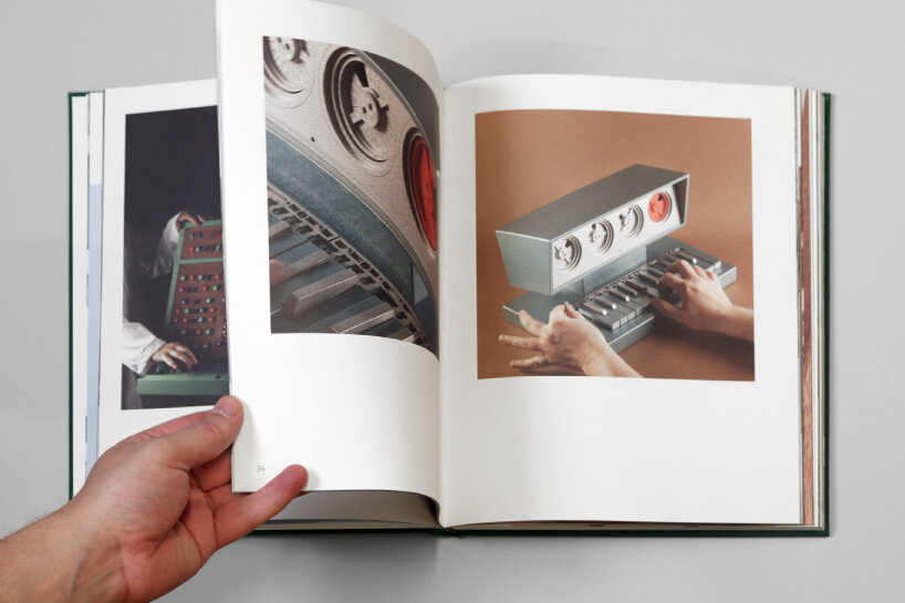 there are 152 pages for the second anthology