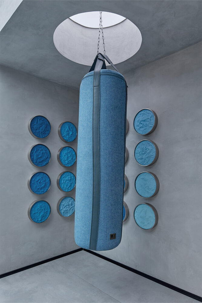 a monochrome palette shapes perception throughout the gym